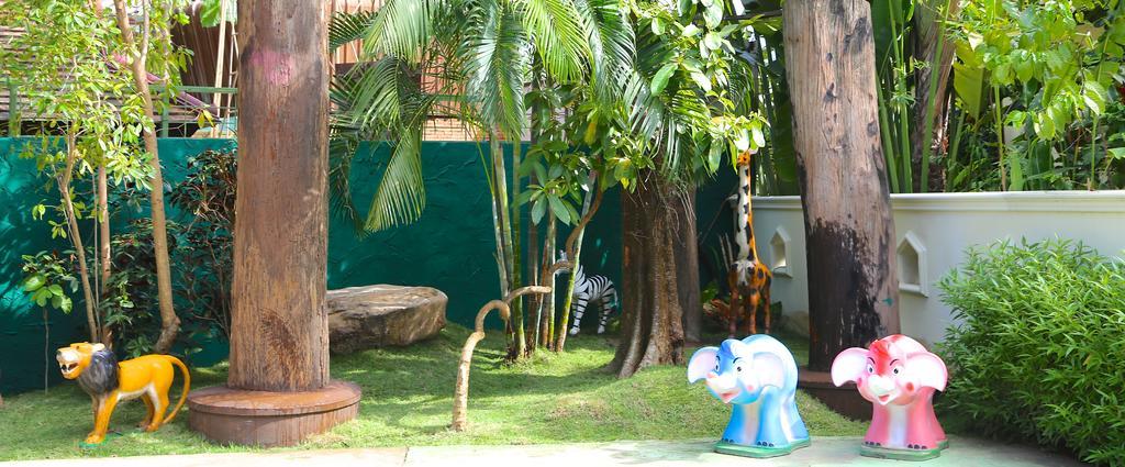 Oriental Siam Resort - Sha Extra Plus Certified Chiang Mai Bagian luar foto